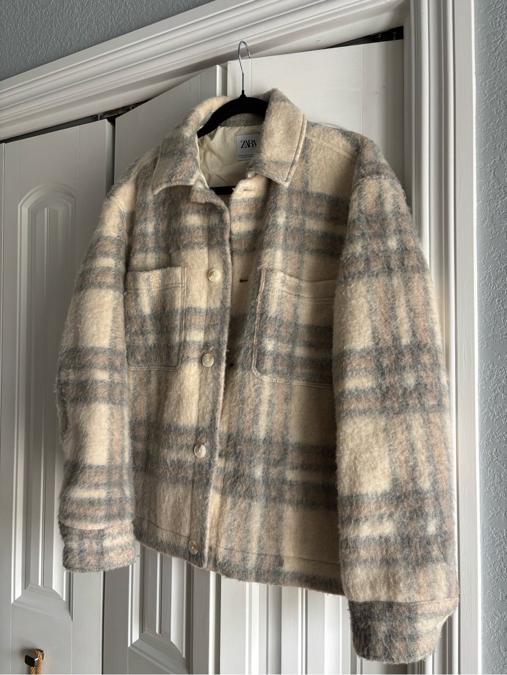 ZARA Cream & Gray Plaid Jacket